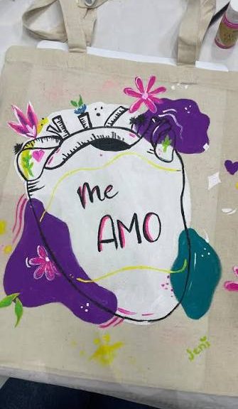 Dissenya la teva pròpia totebag